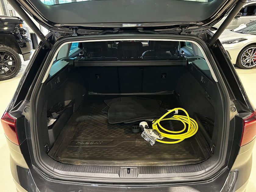 Bild 5 av Volkswagen Passat Sportscombi GTE SC 1.4 TSI 218hk Värmare / Drag / Moms