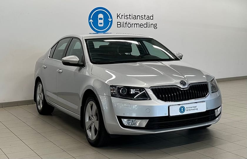 Bild 5 av Škoda Octavia Skoda 1.4 TSI Elegance Navigation, Drag