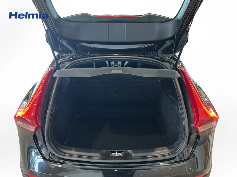 Bild 13 av 13 – Volvo V40 Cross Country D2 Ocean R Business E Ocean Race Business Edition