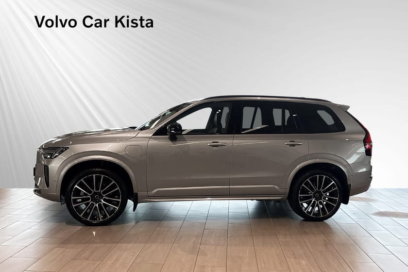 Bild 3 av Volvo XC90 T8 Ultra Dark Luftfj Pano B/W Drag Massage