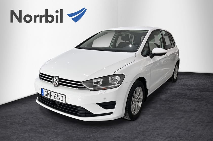 Bild 2 av Volkswagen Golf Sportsvan TSI 110 DSG Drag Backkamera