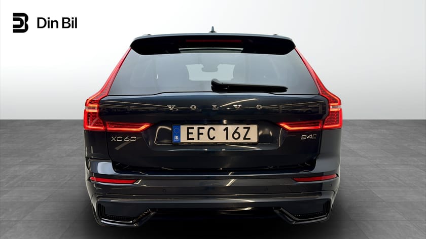 Bild 5 av Volvo XC60 B4 AWD R-Design Pano/21"/H&K