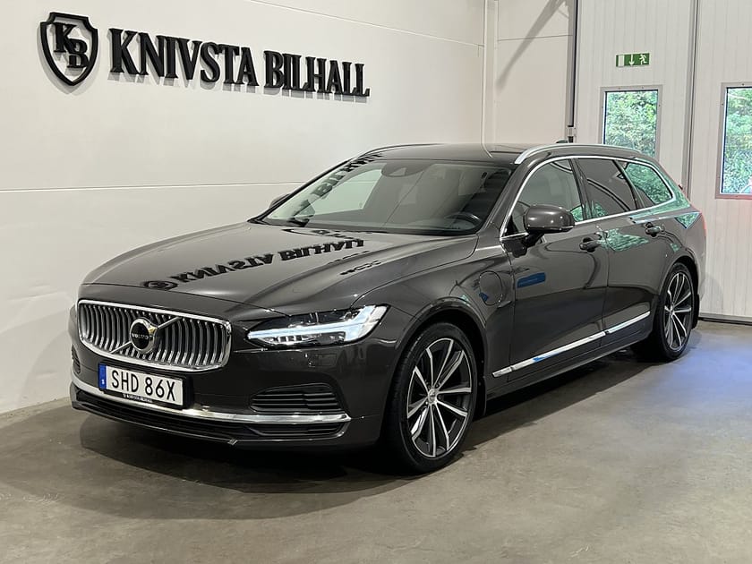 Bild 1 av Volvo V90 Recharge T6 AWD Inscription Exp Moms Drag 340hk
