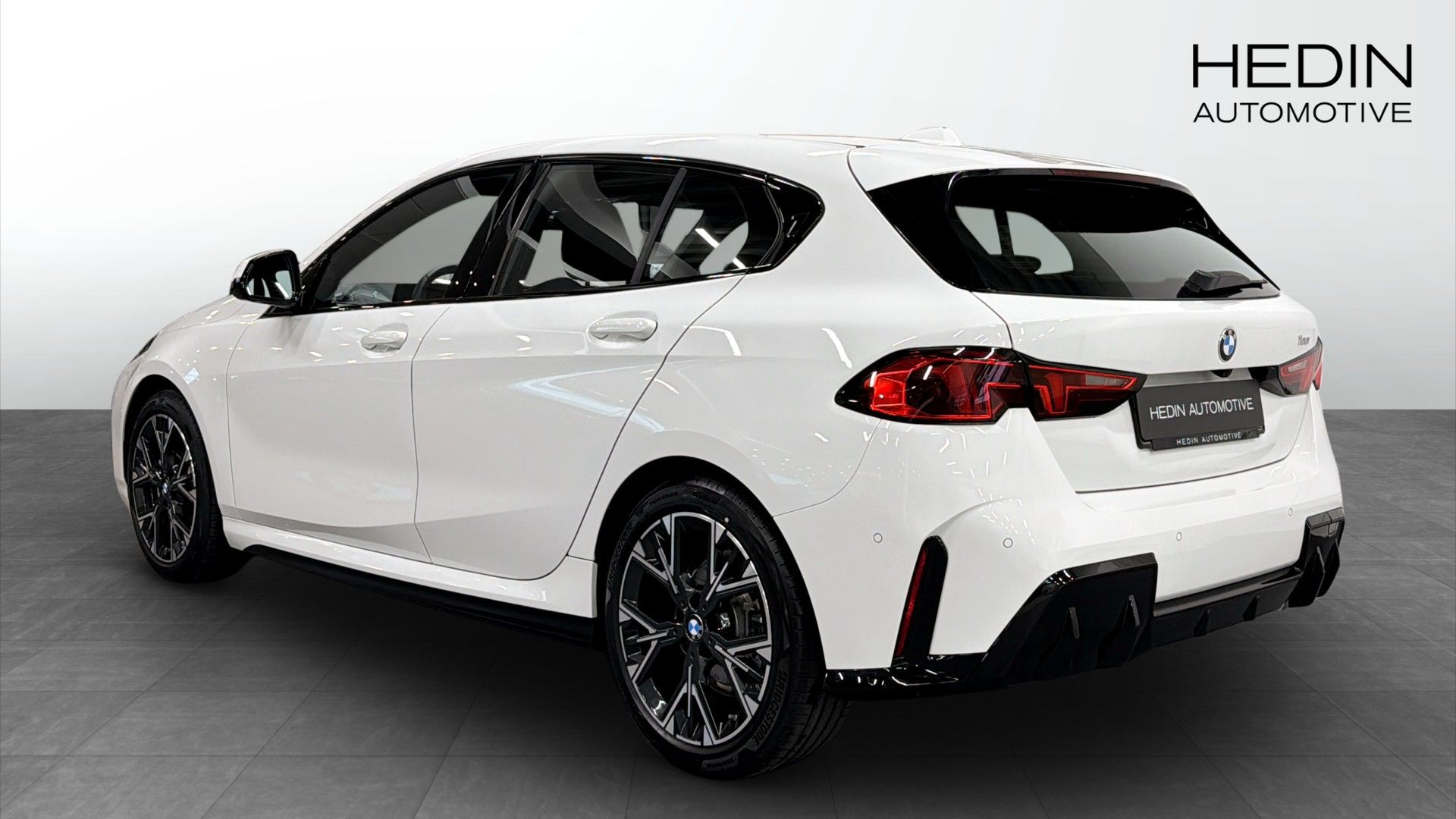 BMW 120 i M Sport H/K Rattvärme 2026, bild 2/10