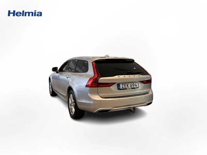 Bild 3 av 13 – Volvo V90 Cross Country D4 AWD Plus Momentum