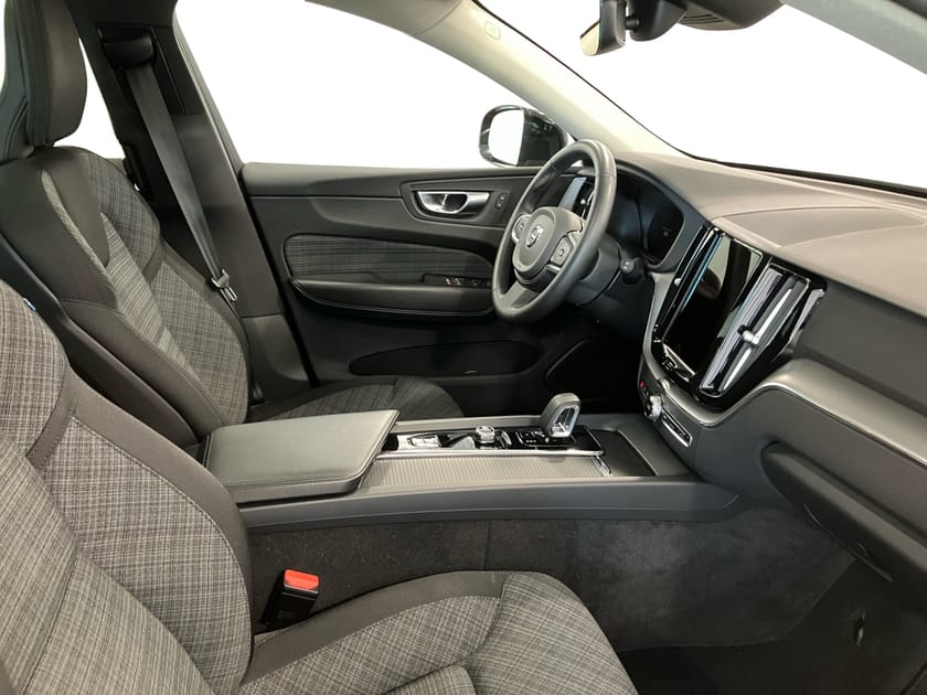 Bild 4 av Volvo XC60 Recharge T6 Core Edition