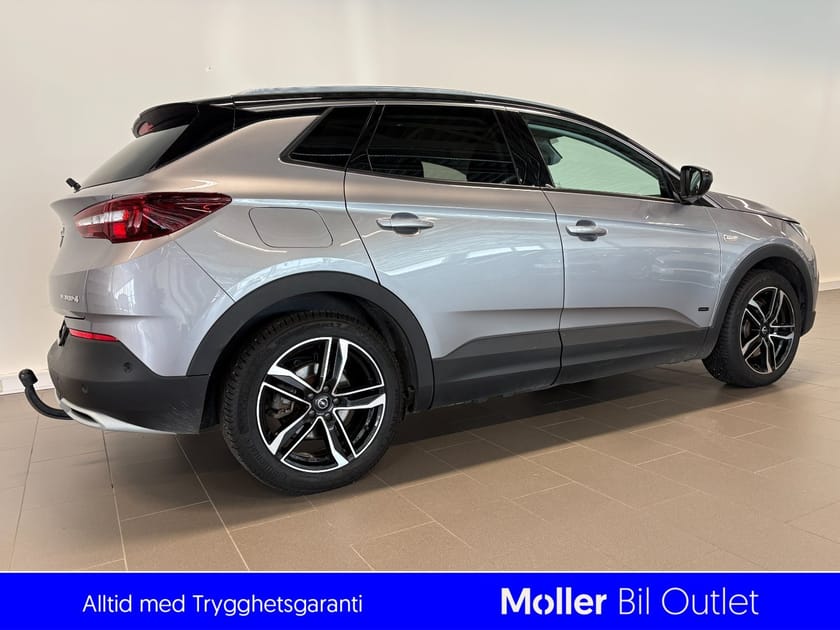 Bilde 4 av Opel Grandland Hybrid4 300 300hk Premium 4x4