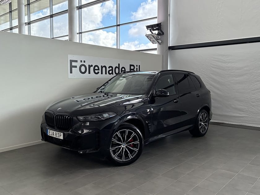 Bild 1 av BMW X5 xDrive30d M Sport Pro Drag H/K Värmare KomfortStol
