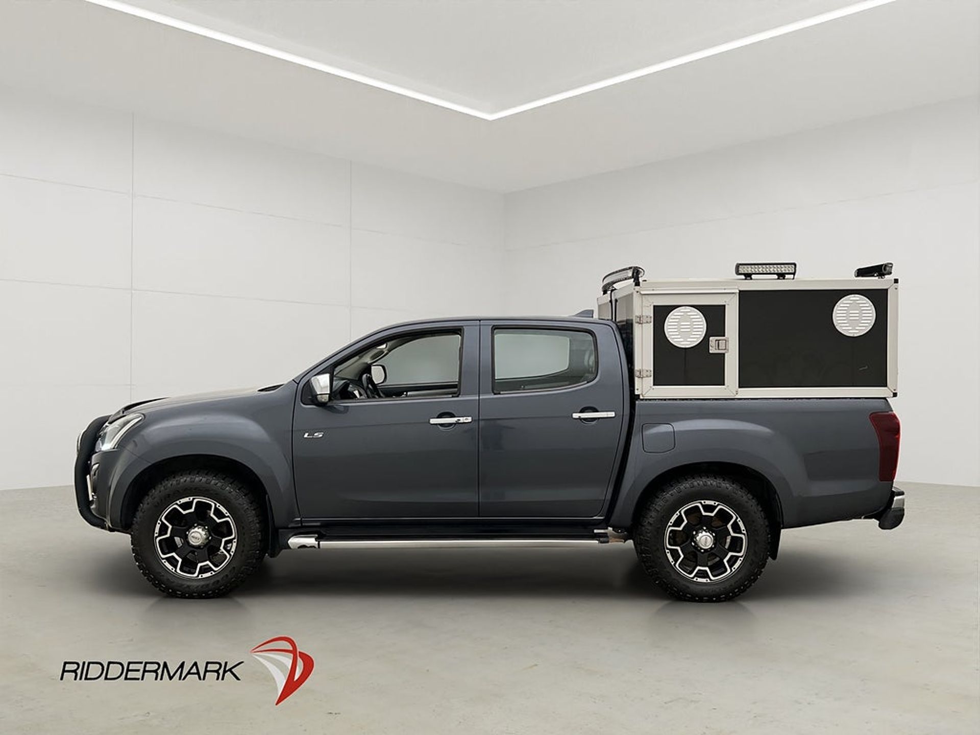 Isuzu D-max 2018, bild 6/10