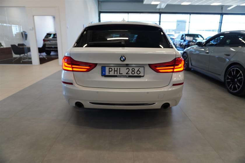 Bild 5 av BMW 530d xDrive Touring Sport Line Navi Adaptiva LED Värmare Head-Up DAP