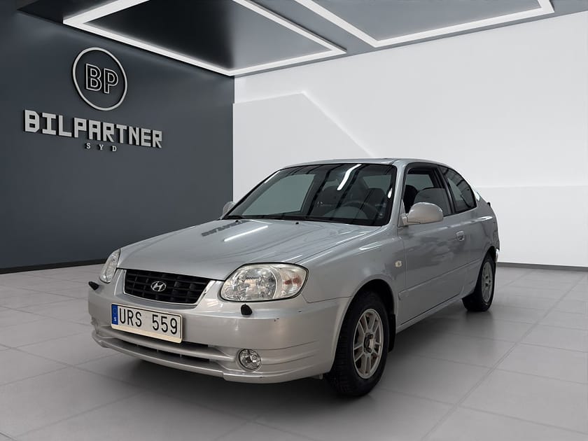 Bild 1 av Hyundai Accent 3-dörrar 1.6 Låg mil