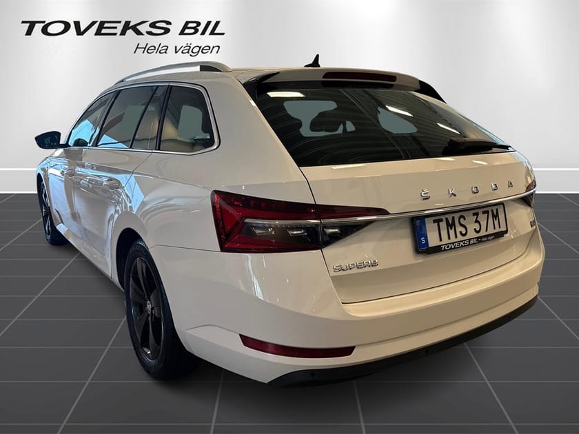 Bild 3 av Škoda Superb iV Kombi 1.4 TSI DSG Sekventiell, 218hk