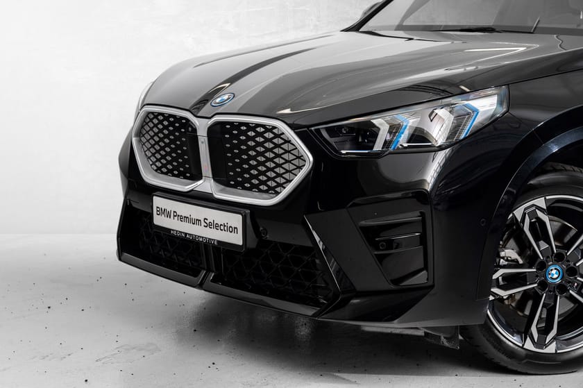 Bilde 2 av BMW iX2 xDrive30
