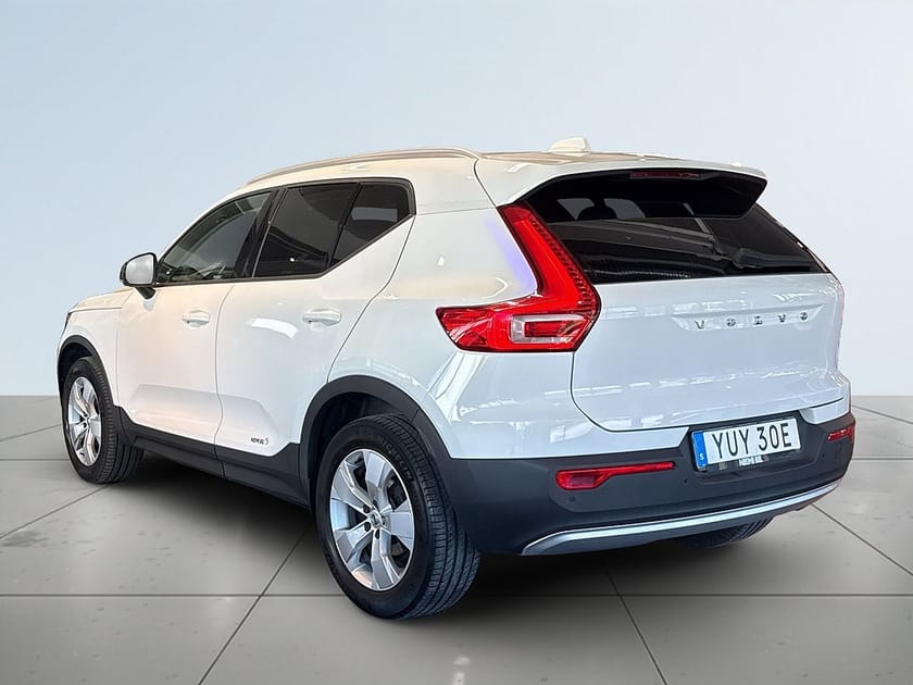 Bild 5 av Volvo XC40 T3 Momentum/Psens/SoV-hjul/Keyless/P-värmare