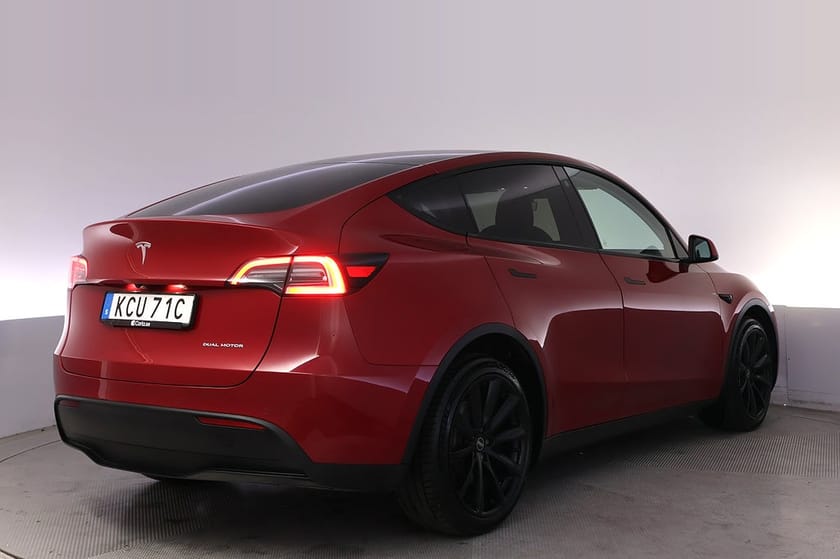 Bild 5 av Tesla Model Y Long Range AWD