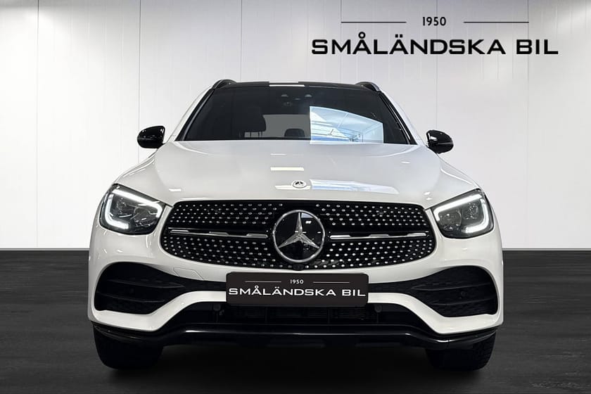 Bild 2 av Mercedes-Benz GLC 300 de 4MATIC AMG Line Panorama Drag 306hk