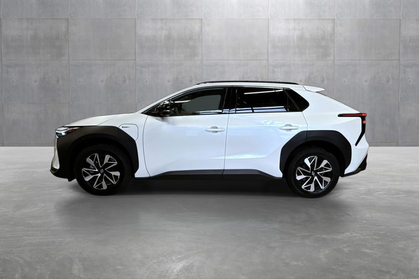 Bilde 2 av Toyota bZ4X Elektrisk 218 hk Automatgir AWD Executive