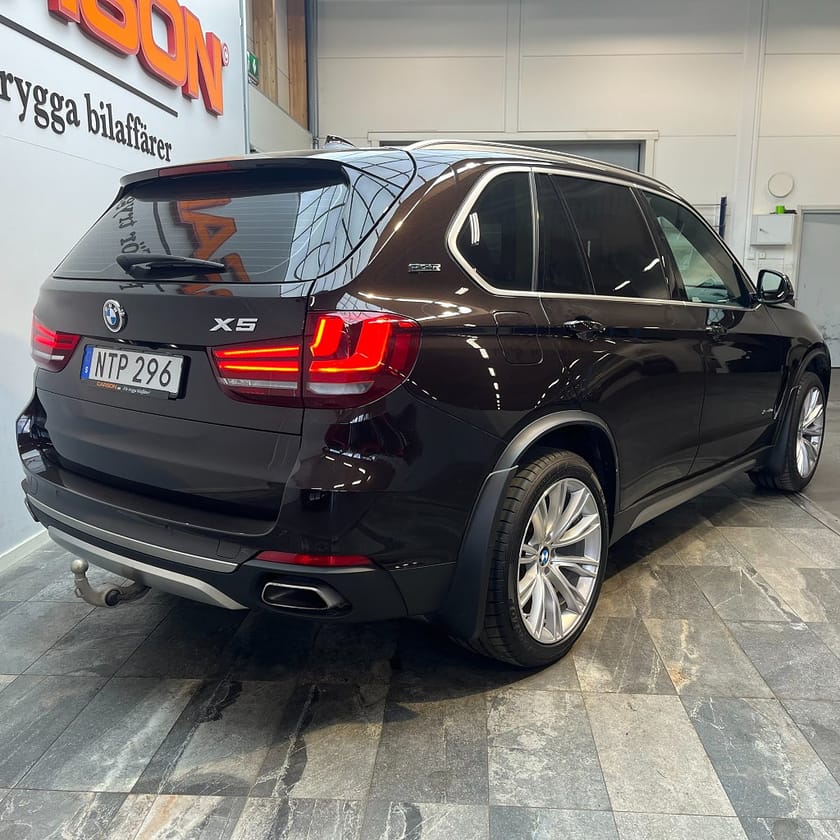 Bild 5 av BMW X5 xDrive40e 4,99% Pano H/K Värmare Backkamera Drag M-ratt