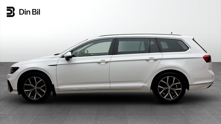 Bild 2 av Volkswagen Passat Sportscombi GTE Drag/Backkamer/P-värmare