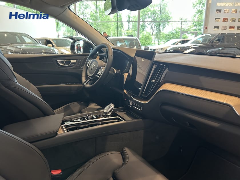 Bild 4 av Volvo XC60 T6 Plus Dark Nordic Edition