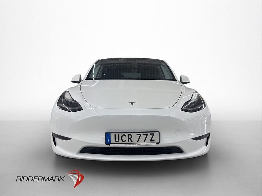 Bild 3 av Tesla Model Y Long Range AWD Autopilot Panorama Kamera MOMS
