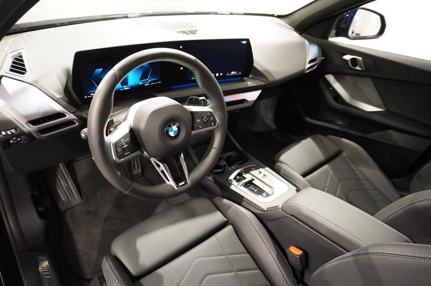 Bild 2 av BMW 120 M-Sport CarPlay Rattvärme Kamera