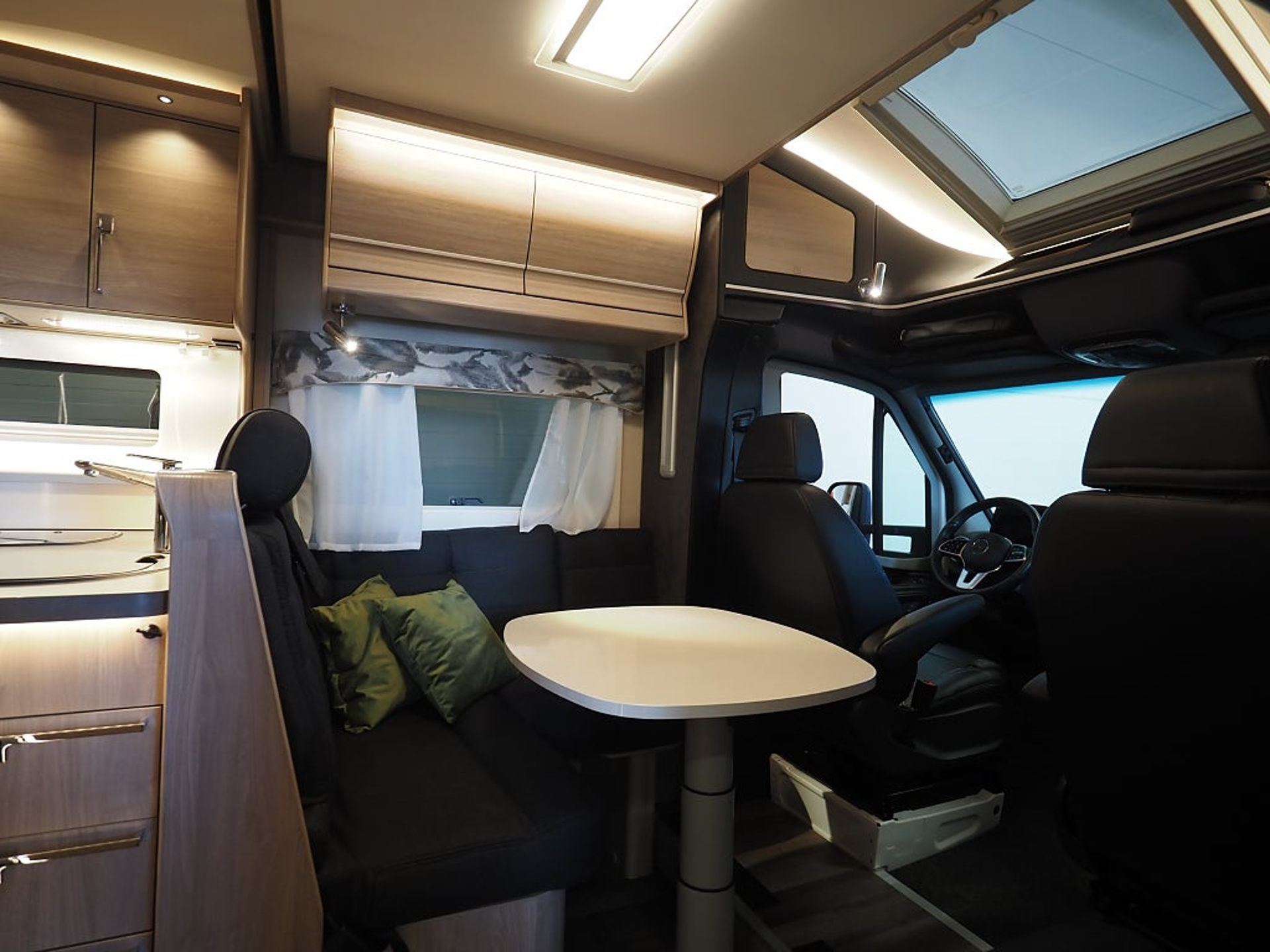 Kabe Campervan Mercedes-Benz 2.1 CDI RWD 2022, photo 6/10