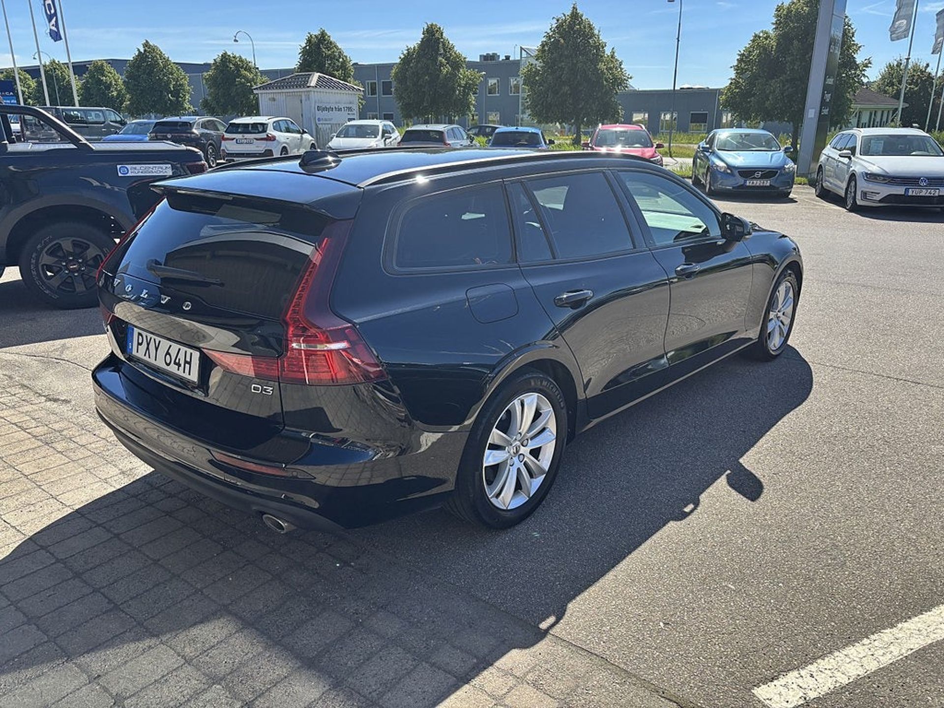 Volvo V60 D3 Momentum Skinn Dragkrok 2019, bild 6/10