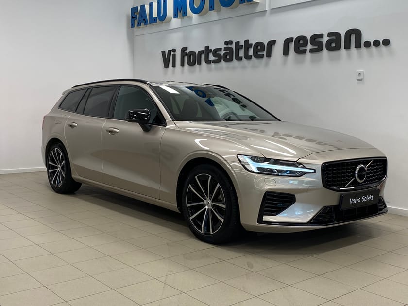 Bild 1 av Volvo V60 T6 Plus Dark Edition