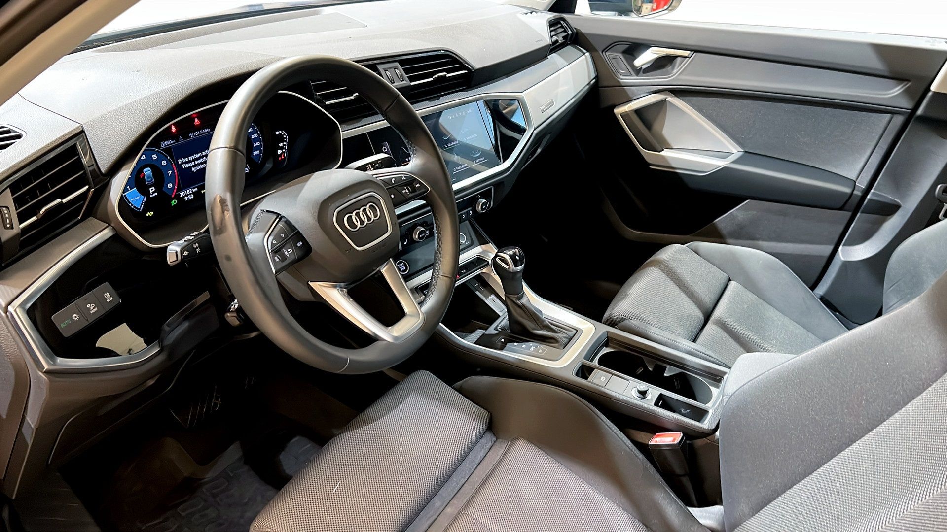 Audi Q3 2025, kuva 7/10