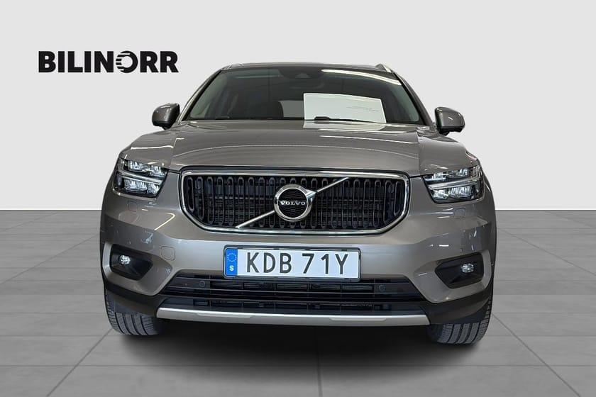 Bild 3 av Volvo XC40 Momentum Advanced Navi Pro Edition