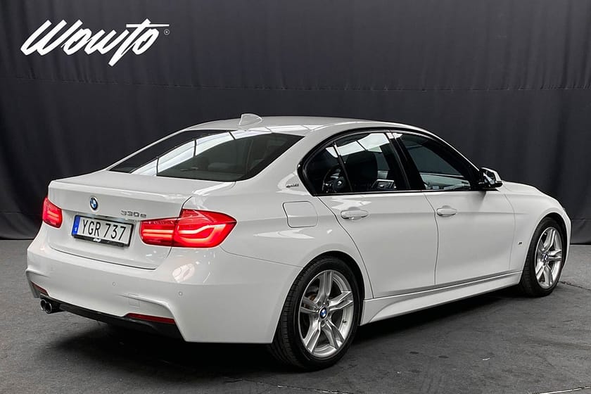 Bild 5 av BMW 330e Sedan 330 252HK M-Sport /Navi /4481 mil