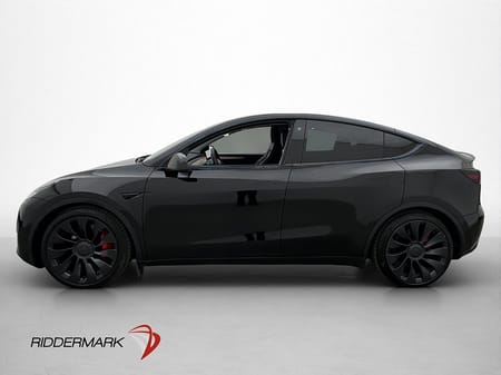 Tesla Model Y Performance AWD Autopilot Drag Kamera SV-Såld