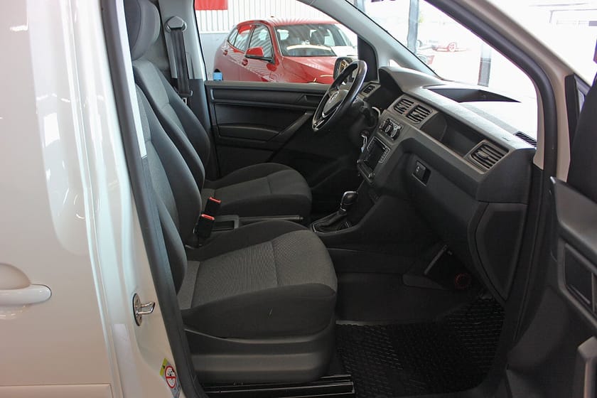 Bild 4 av Volkswagen Caddy Van 2.0 TDI 4Motion D-Värmare V-Hjul V-inredning
