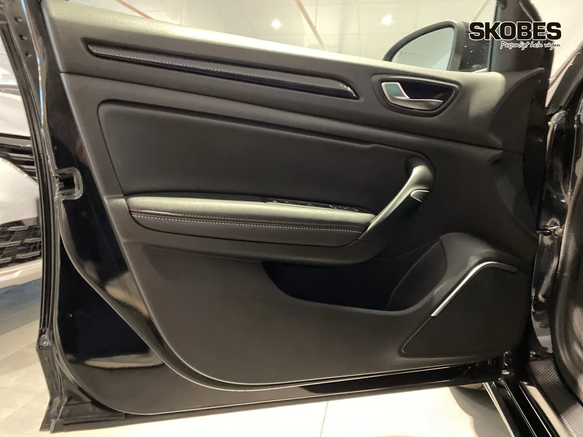 Renault Mégane E-TECH Plug-in Sport Tourer
