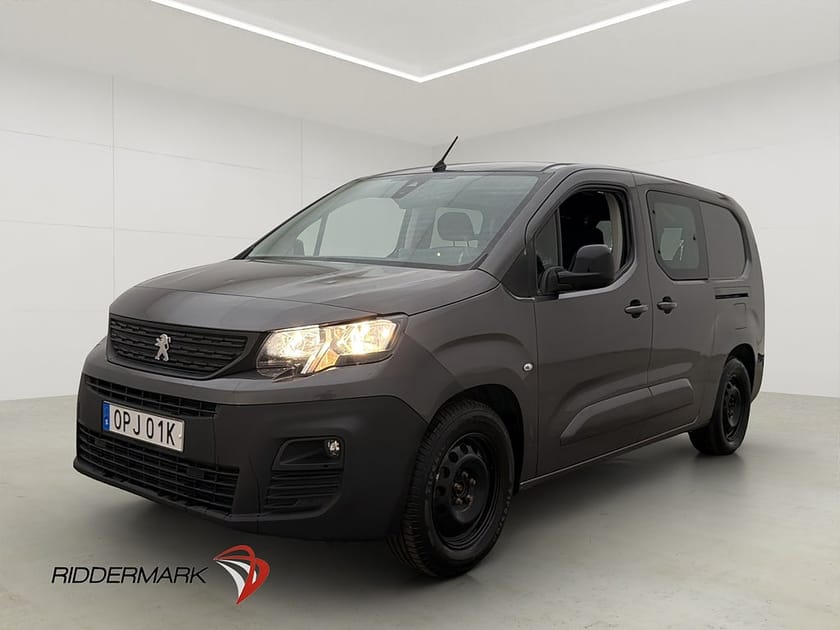Bild 3 av Peugeot e-Partner Crew Van CrewVan L2 136hk Värmare PDC CARPLAY Moms
