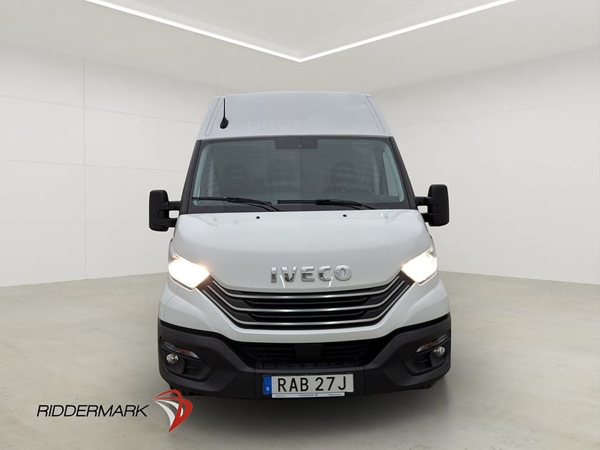 Bild 5 av Iveco Daily 35-140 Van L3H2 2.3JTD 136hk Värmare 3-Sit Farthållare Moms