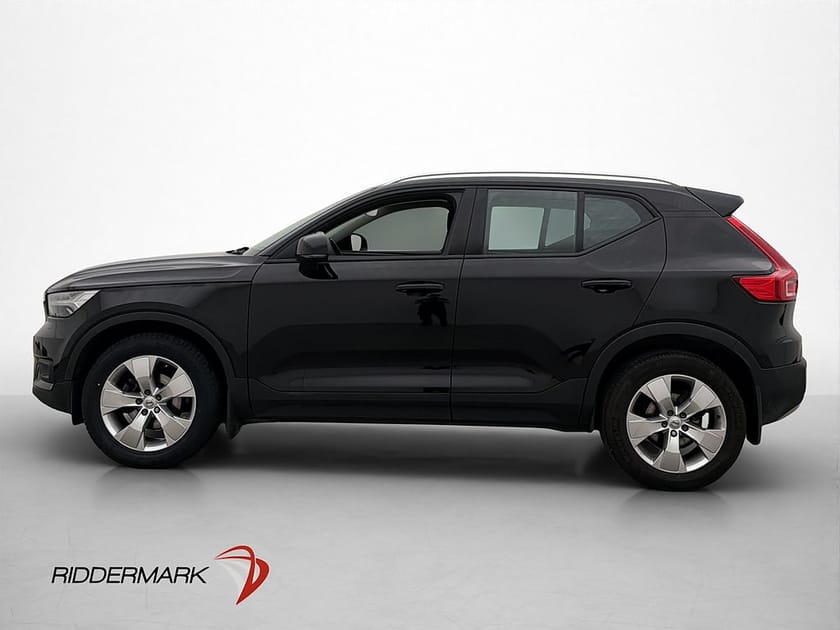 Bild 4 av Volvo XC40 T2 129hk Momentum Adv Värm Kamera CarPlay Klimat