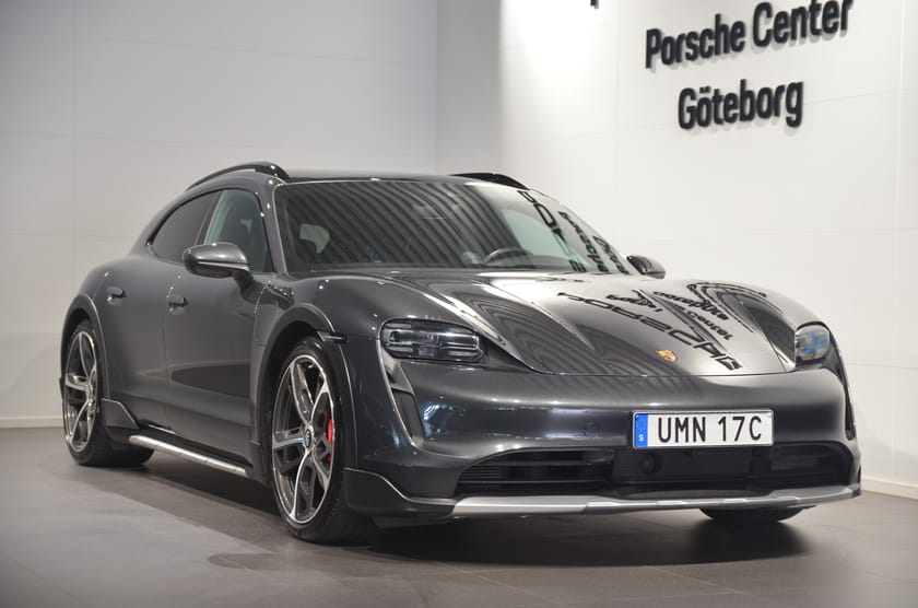 Bild 2 av Porsche Taycan 4S Cross Turismo / Offroad-Design / Innodrive / Bose