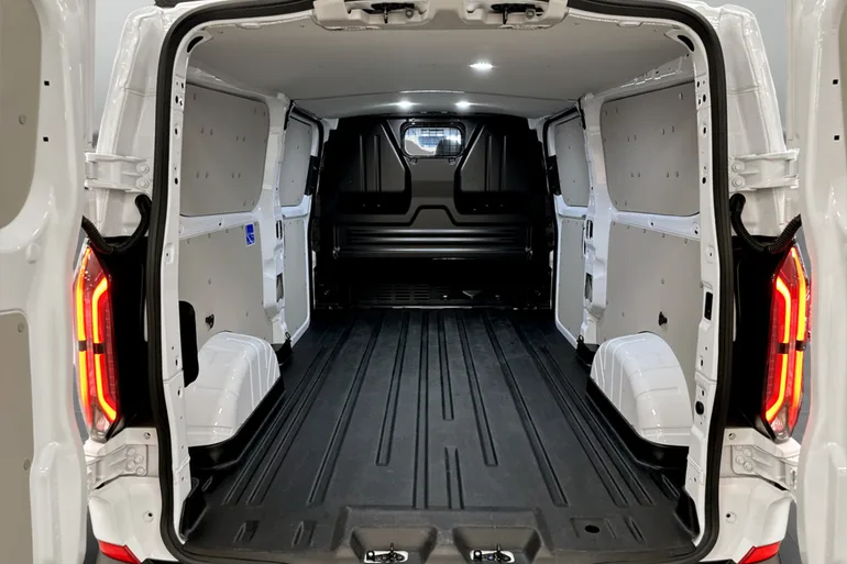 Ford E-Transit Custom 340