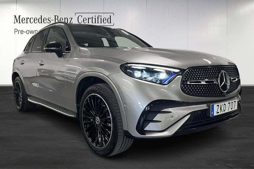 Bild 2 av Mercedes-Benz GLC 300 e 4MATIC AMG Night Panorama