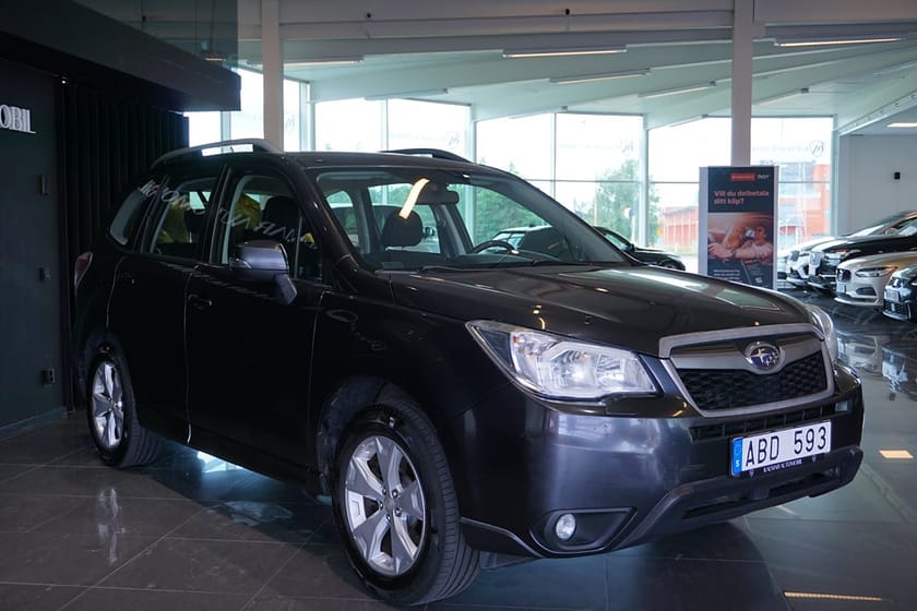 Bild 2 av Subaru Forester 2.0 4WD 147hk Drag Backkamera Ac Svensksåld