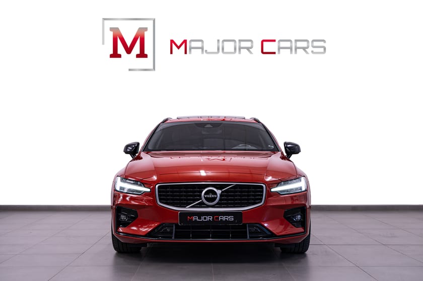 Bild 2 av Volvo V60 D4 R-Design Pano H/K 20" HuD 4-Zons 190hk