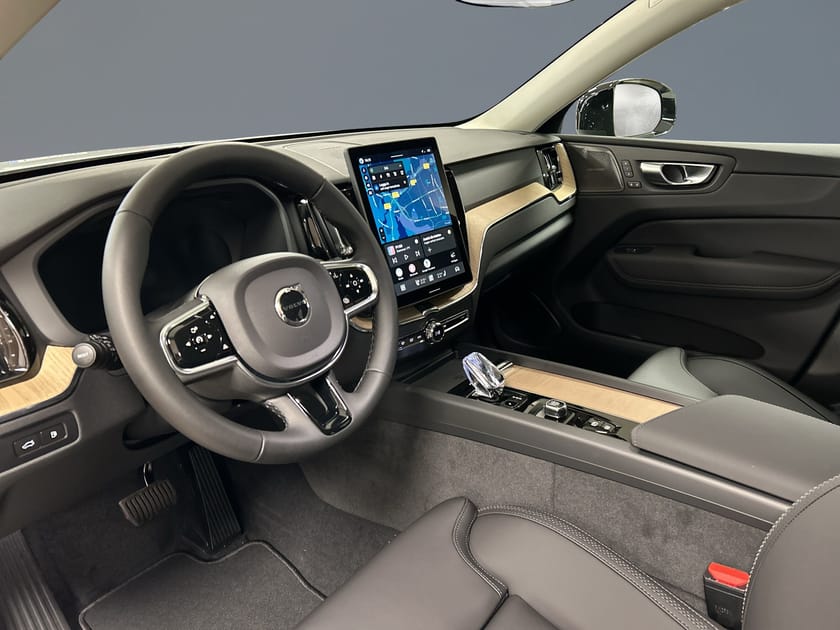 Bild 4 av Volvo XC60 T6 Plus Dark Nordic Edition