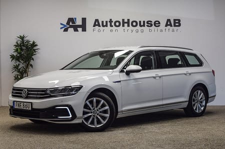 Volkswagen Passat Sportscombi GTE 1.4 TSI Värmare Drag GPS