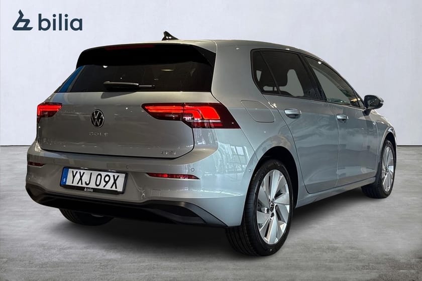 Bild 5 av Volkswagen Golf LIFE 1.5 eTSI 150 hk DSG7