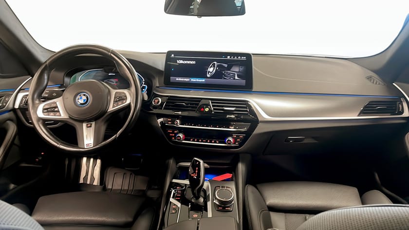 Bild 4 av BMW 530e xDrive Touring M-Sport DAP Dragkrok Adaptiva LED