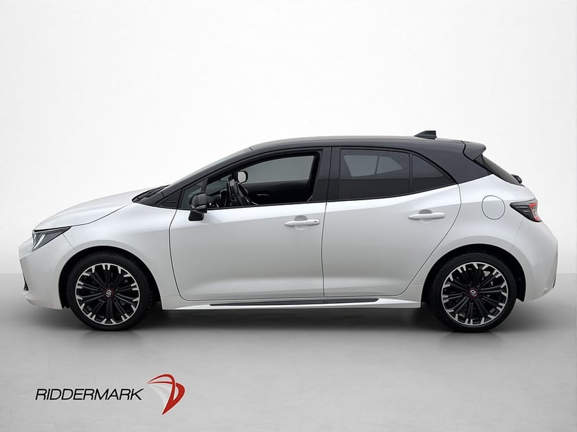 Bild 5 av Toyota Corolla Hybrid 122hk GR Sport Kamera Halvskinn