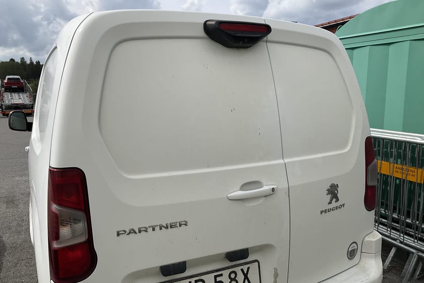 Bild 5 av Peugeot Partner Utökad Last 1.5 HDI Skåp (130hk)