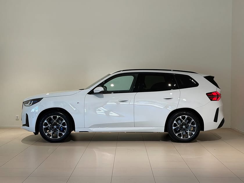 Bild 2 av BMW X3 20 xDrive xDrive, M-Sport Pro, Driving Plus,Parking Plus,Drag